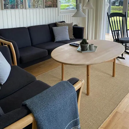 Holiday home With Water View By Protected Coastline *